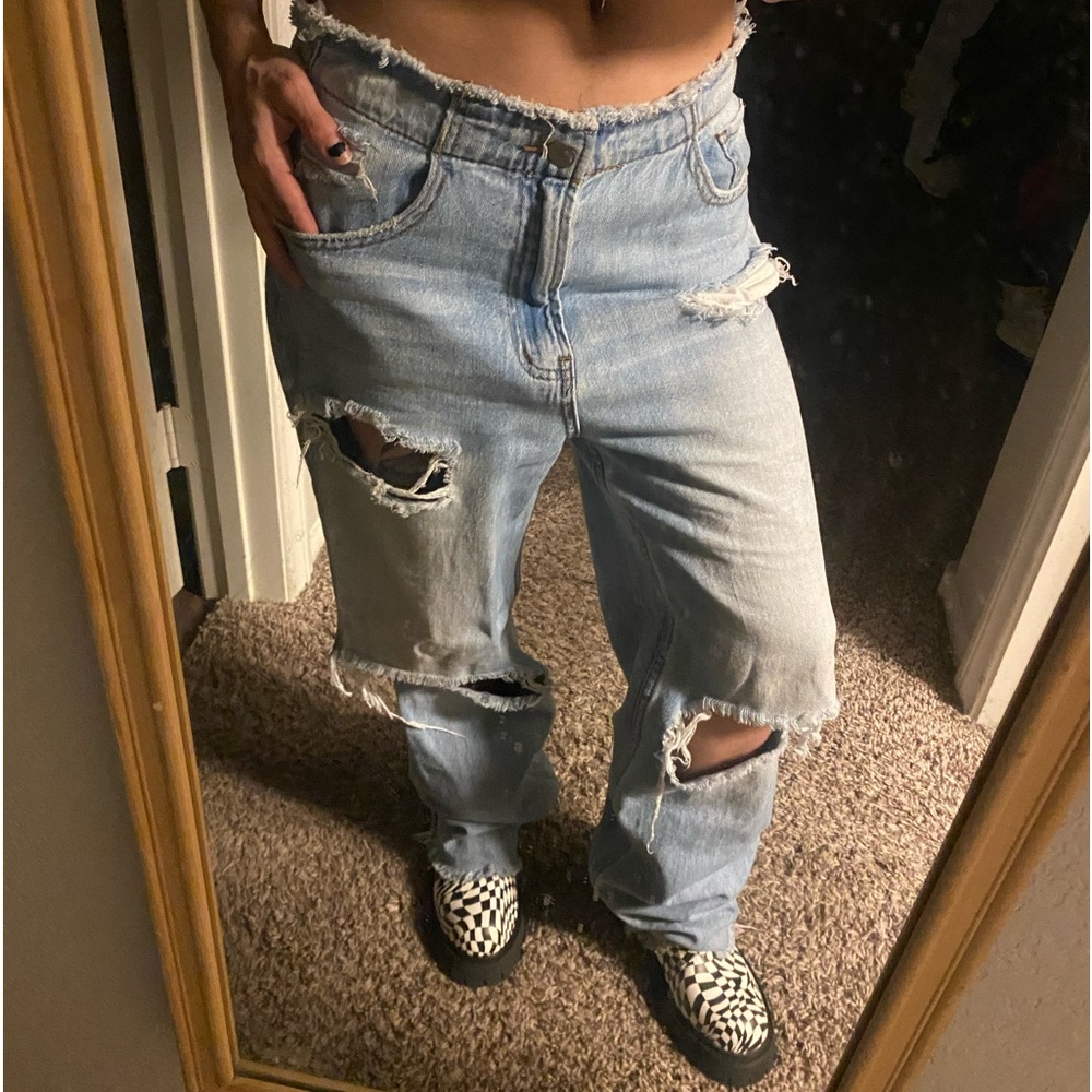 90s Faded distressed Boyfriend jeans Size 5